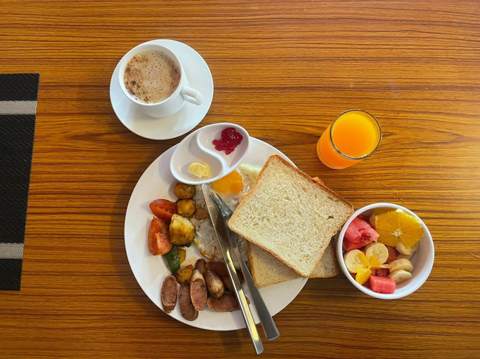Food & Drinks 5, Hotel Juju, Gandaki