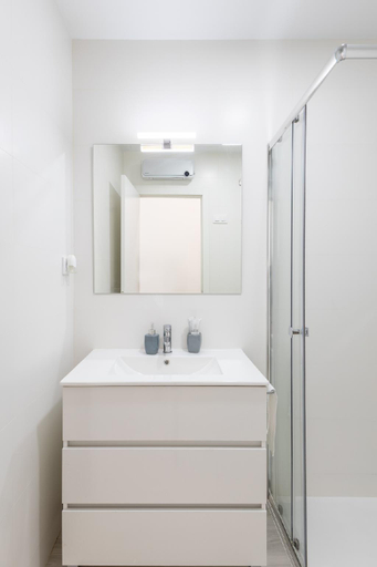 Bathroom 2, Moncloa Apartment Nº 5 con Parking opcional, Madrid