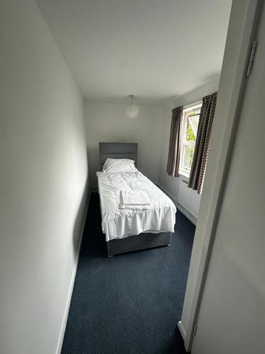 Room 5, 262 Apartments, Leeds