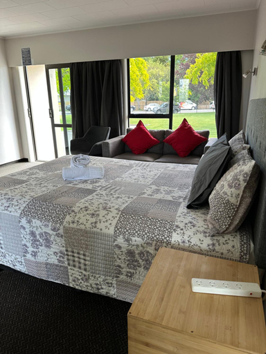 Bedroom 2, Cherylea Motel, Marlborough