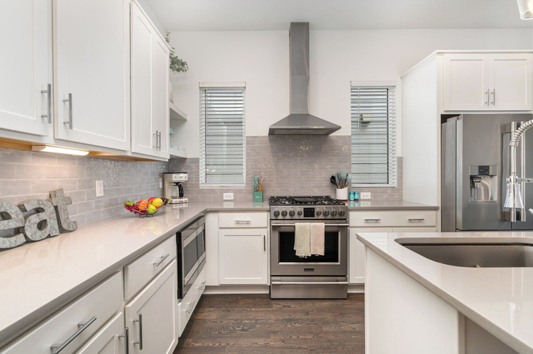 Interior 5, Jade - Private Patio and Balcony - Near Germantown, Davidson