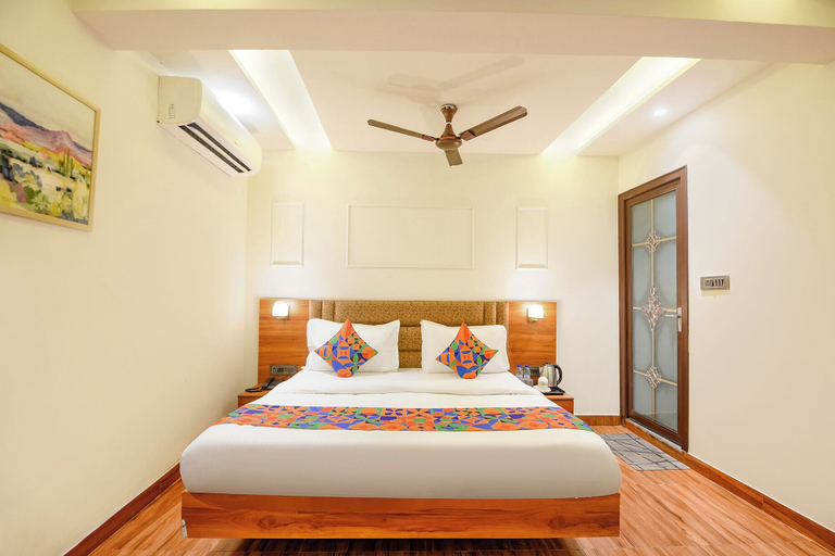 Room 3, FabHotel Prime Shahdara, Delhi