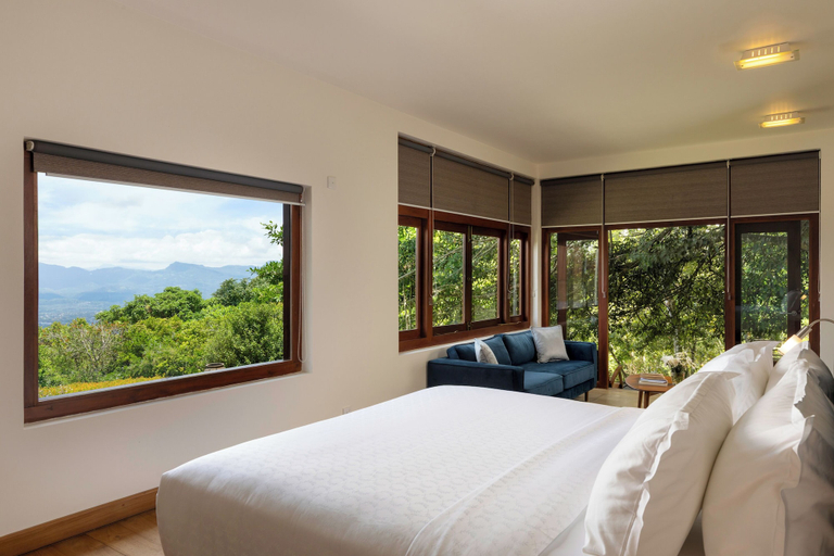 Room 3, The Knightsdale Villa, Kundasale