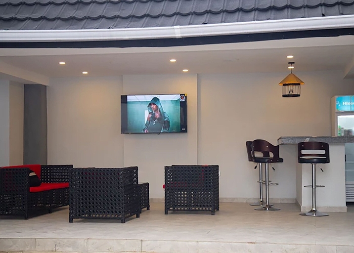 Poolside bar, LUJO 41 HOTEL PORT HARCOURT, Port Harcourt