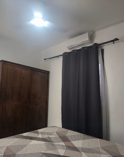 Room 5, Maison Place Kabary, Diana