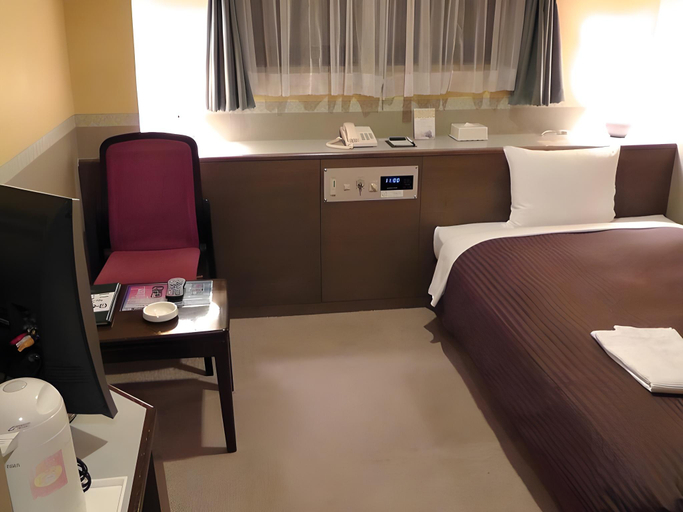Bedroom 2, The Hamilton Sapporo Hotel, Sapporo