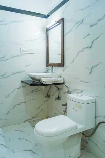 Bathroom 4, Hotel Desert Moon, Jaisalmer