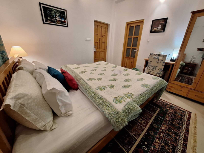 Room 5, La Maison Bir, Kangra