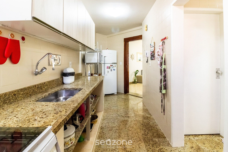 Private kitchen 2, Beautiful apt W/suite 300m From Forte Beach Bfc301, Cabo Frio