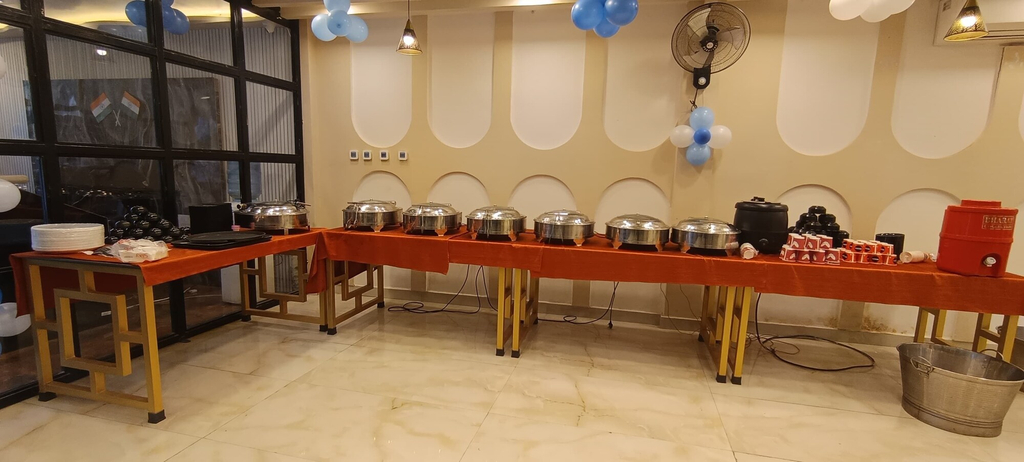 Breakfast buffet, Hotel Kings Paradise & Banquet, Lucknow