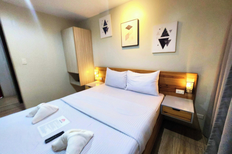 Room 5, DLT Suites Cebu powered by Cocotel, Minglanilla
