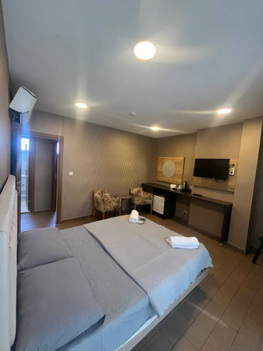 Room 2, Joi Suite Hotel, Bayrampaşa