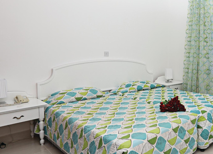 Bedroom 3, Marlita Beach Hotel Apartments
