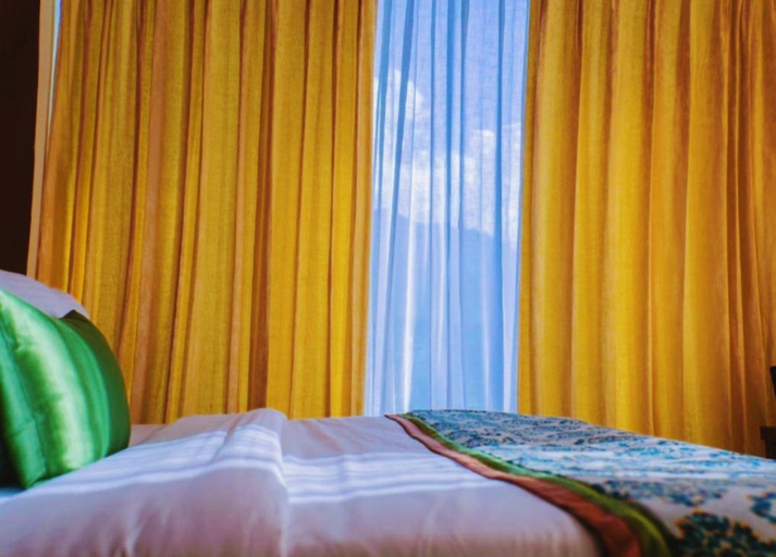 Bedroom 2, Hillarious Manali, Kullu