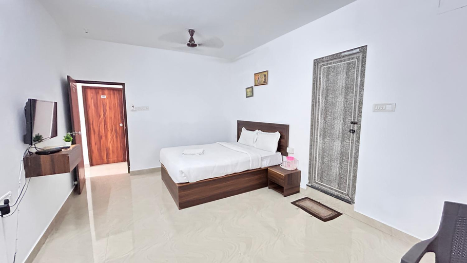 Bedroom 3, Marina Guest House, North Goa