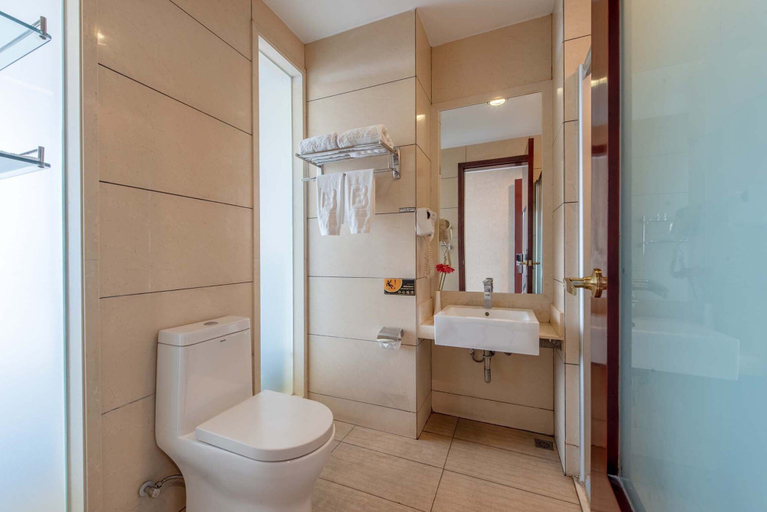 Bathroom 3, Billions-Earn Hotel, Foshan