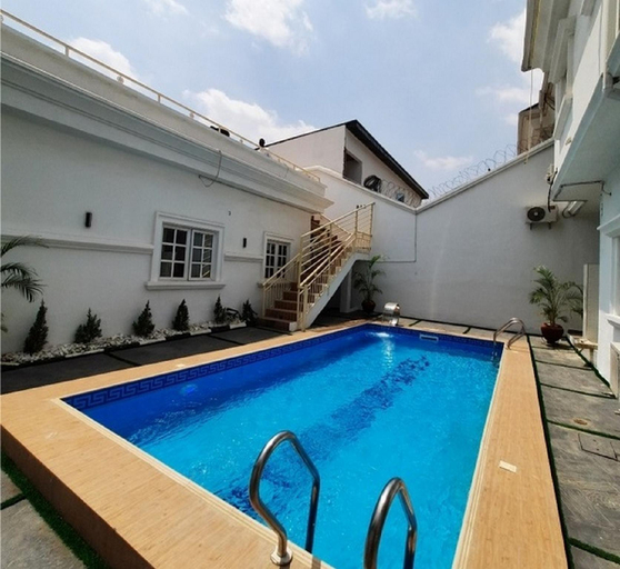 Sport & Beauty 4, Ocean Luxury Suite, AbujaMun