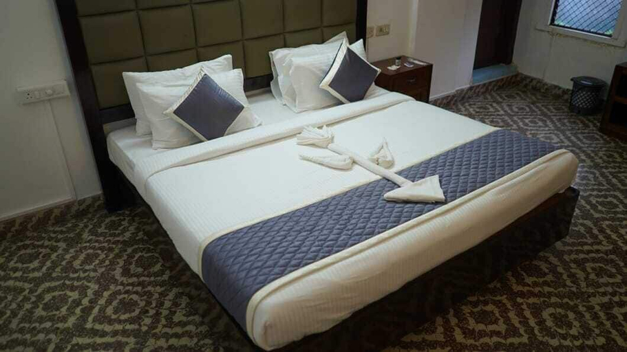 Room 5, Pournami Inn, Alappuzha