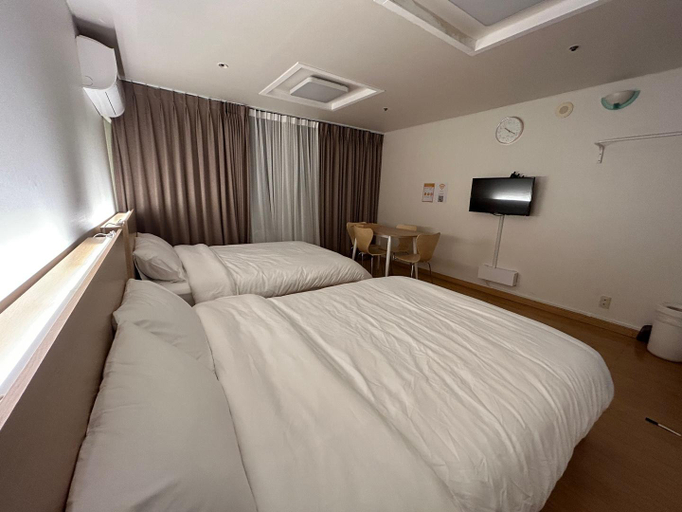 Bedroom 4, LazyAnn Stay in Hongdae, Mapo