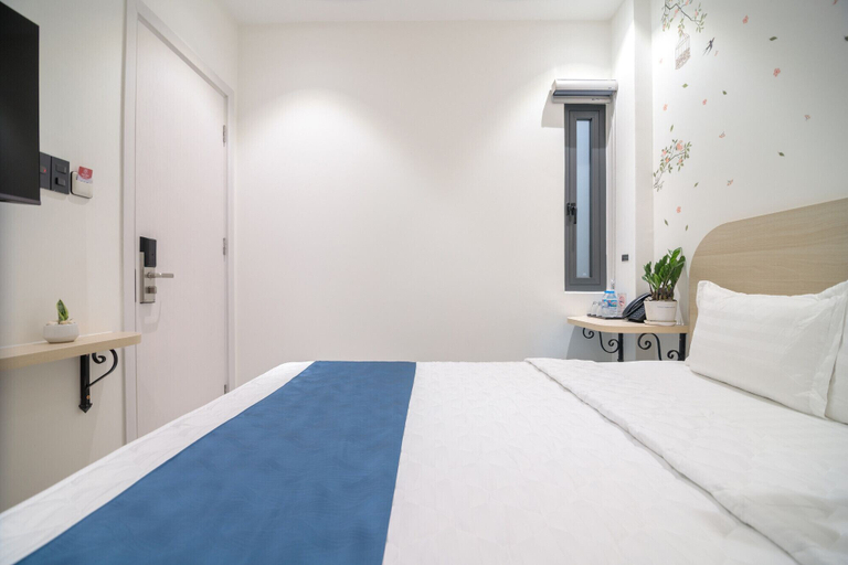 Room 5, Bin Bin Hotel 16 - Near Bui Vien, District 1