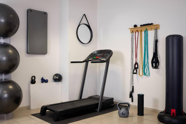 Fitness center 3, Quality Aparthotel Valenciennes, Nord