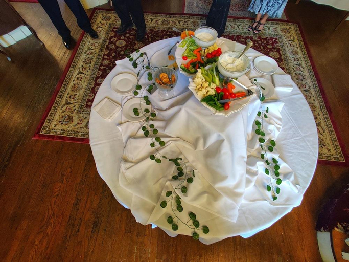 Food & Drinks 5, MONTAGUE INN - BED AND BREAKFAST, Saginaw