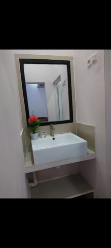 Bathroom, Astiti Ayu Kost Bagirati 1, Lombok