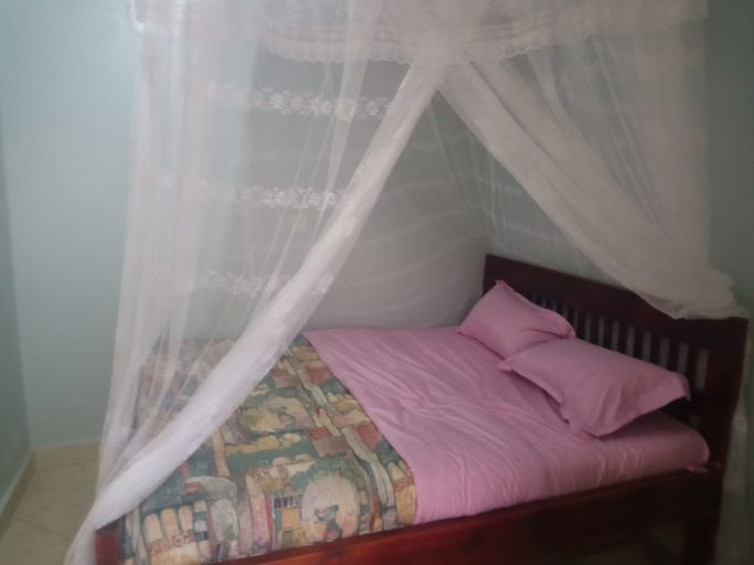 Room 5, La-Tereza Guest house, Samia-Bugwe