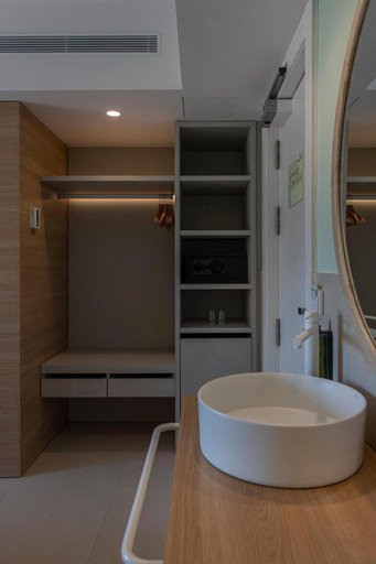 Bathroom 4, Hotel Cosmopolitan, Baleares