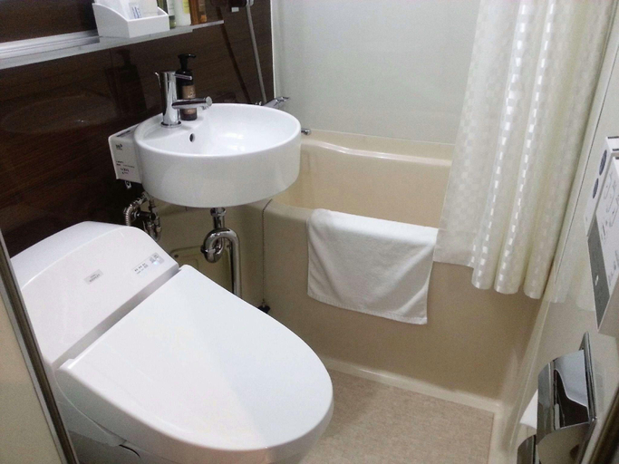 Bathroom 5, Fukuoka Arty Inn, Fukuoka