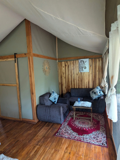 Bedroom 2, Double G Safaris and Camp Mikumi, Kilosa
