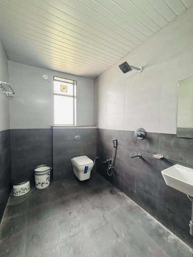 Bathroom 3, Paras Resort, Pali