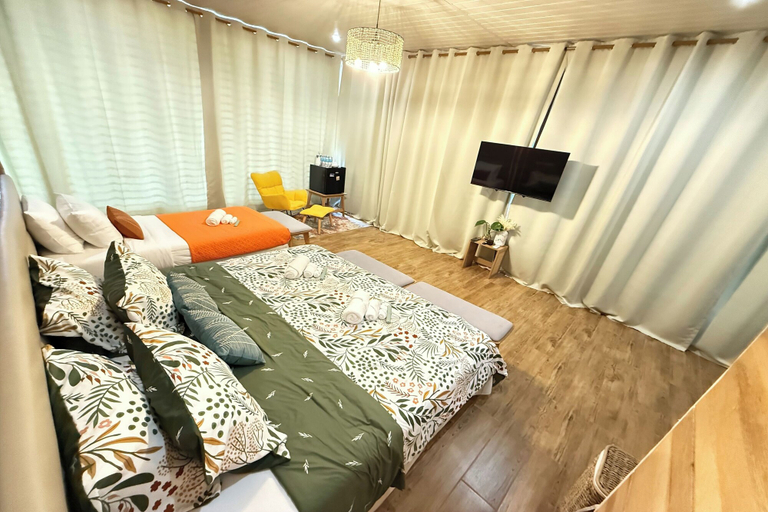 Room 2, White Island Sands & Horizon (Wish Resort), Mambajao