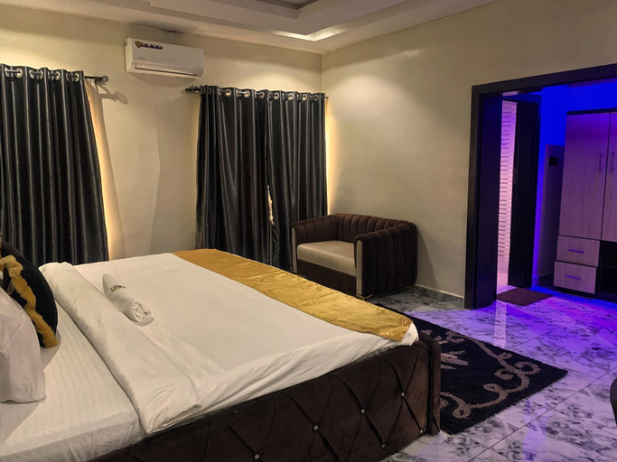 Room 4, Hilton Garden Hotel, Udenu