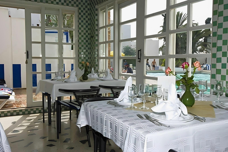 Food & Drinks 4, Appart-Hôtel Tagadirt, Agadir-Ida ou Tanane