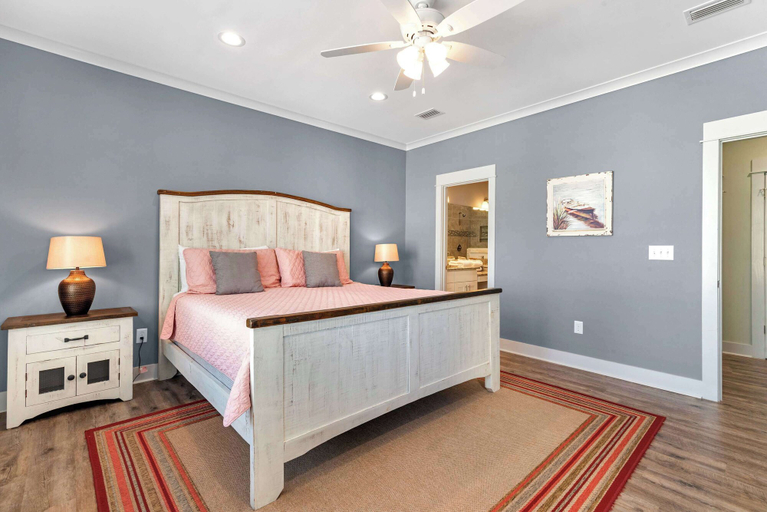Room 4, Little Lagoon Cottage for 8 - Free Activities, Baldwin