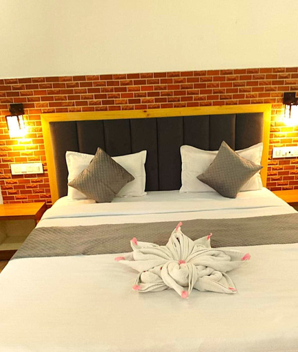 Room 2, Red Roof Inn, Nainital