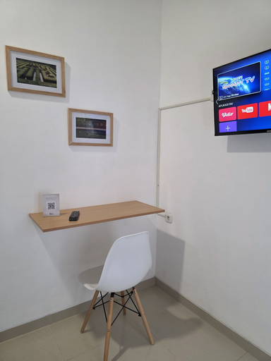 Room 5, Shini Guest House, Malang
