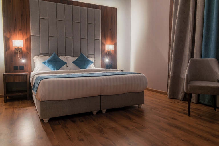 Room 5, Dancenter Near Jeddah International Exhibition Center, Jeddah