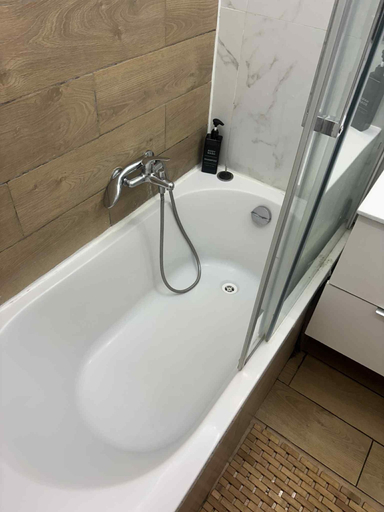 Bathroom 3, Les 3 rivieres à mandelieu, Alpes-Maritimes