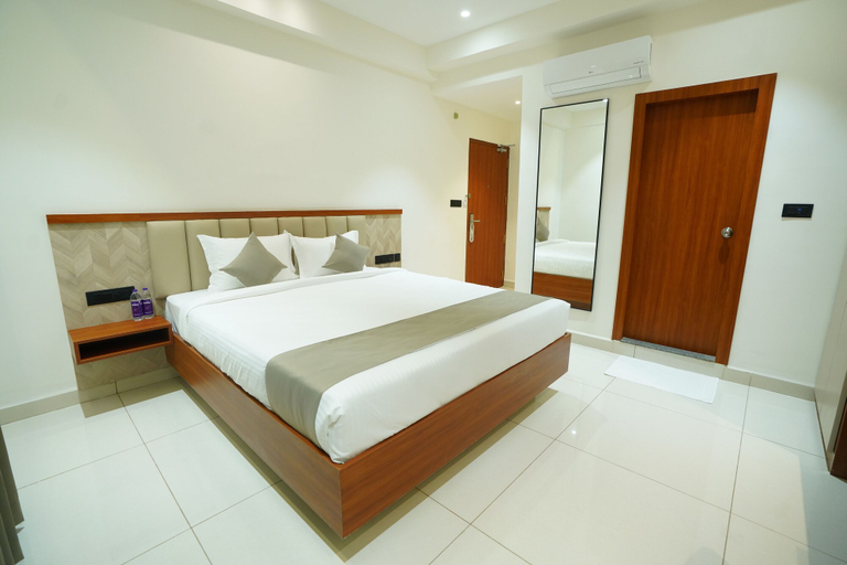 Primary image, LEONAR HOTEL, Ranga Reddy