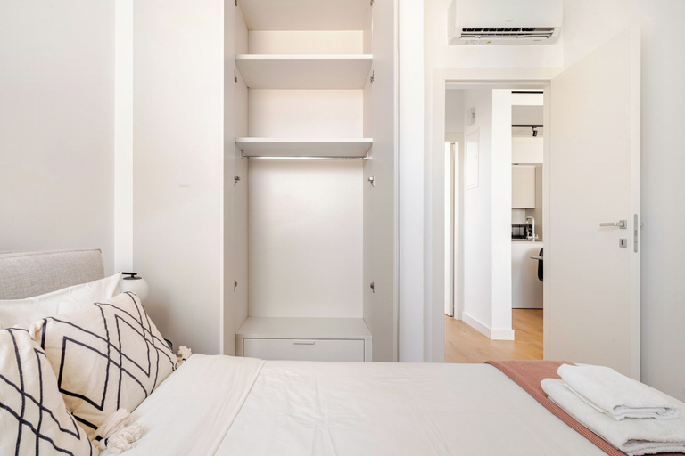 Room 5, Yamas Urban Living Sequoia Residence