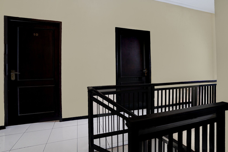 Lobby 2, Hotel O Movil Homestay Syariah, Surabaya