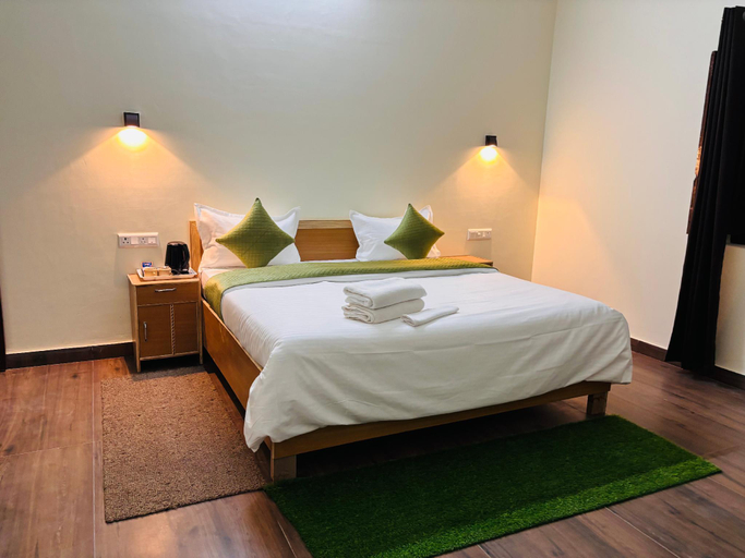 Bedroom 2, Jim Corbett Guest House, Nainital