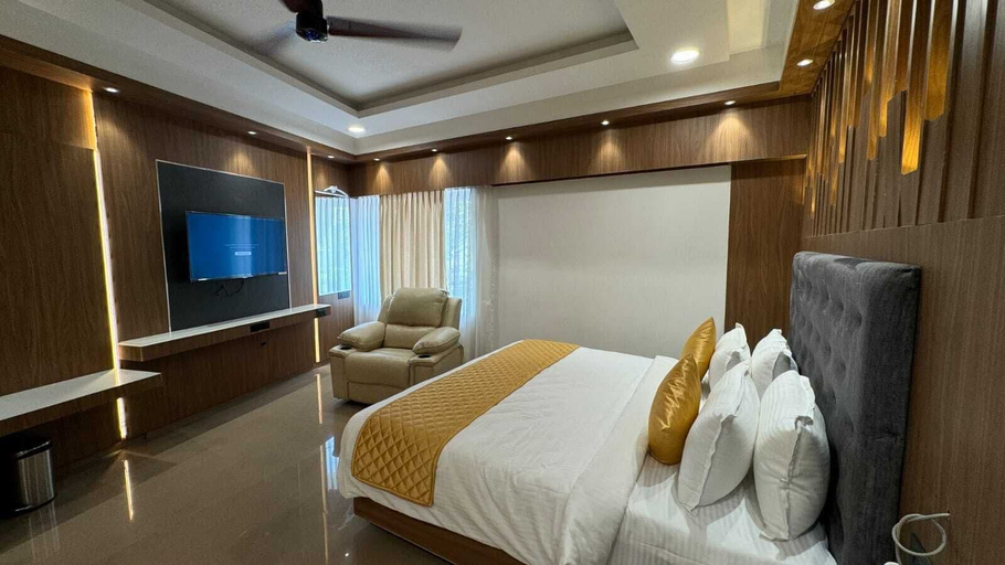 Room 2, HOTEL TIME SQUARE, Thanjavur