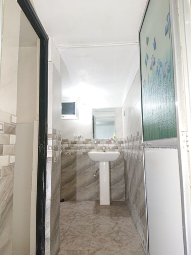 Bathroom 3, More Attractive wonderful 1950 mid-century home with another newly built house, Habaraduwa