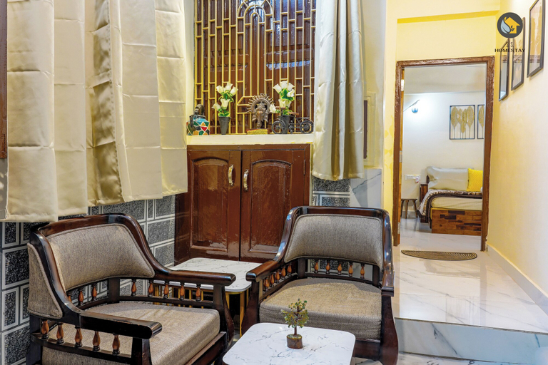 Reception 5, S.S.Homestay, Varanasi