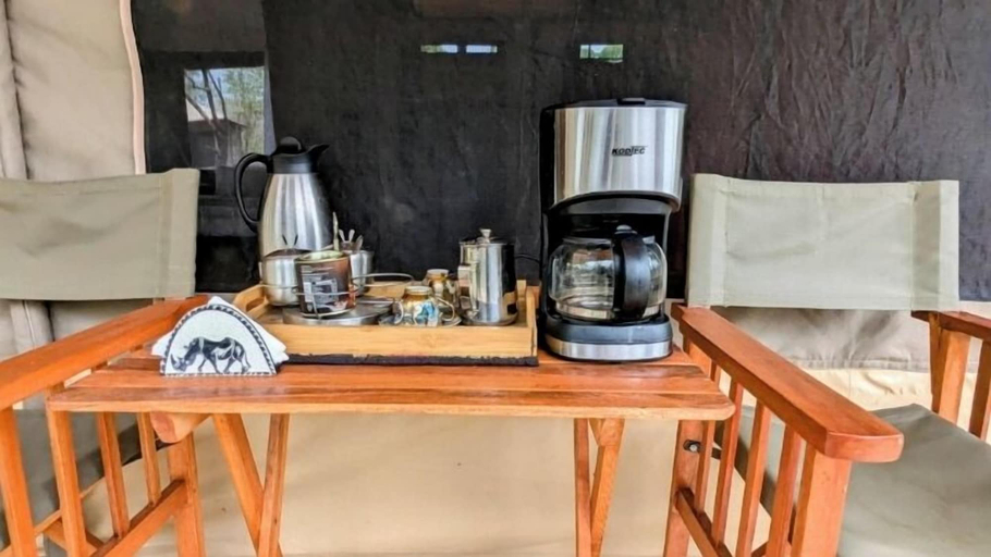 Others 5, Double G Safaris and Camp Mikumi, Kilosa