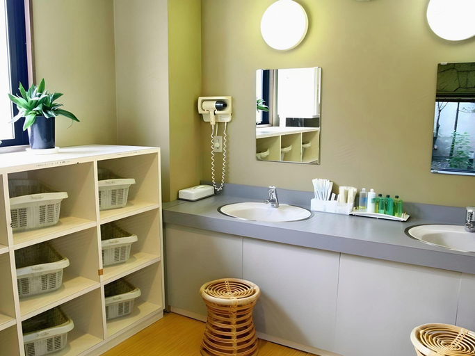 Bathroom 4, Hotel Route-Inn Court Yamanashi, Yamanashi
