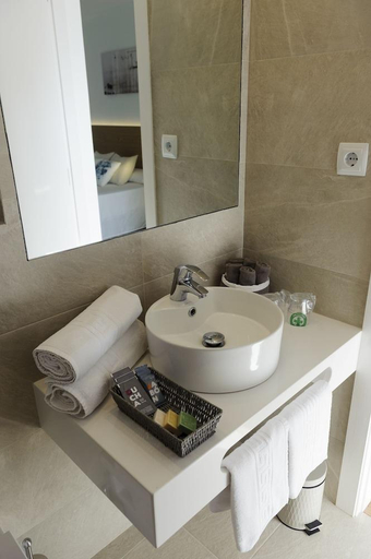 Bathroom 4, Hotel Rosa Nautica, Barcelona